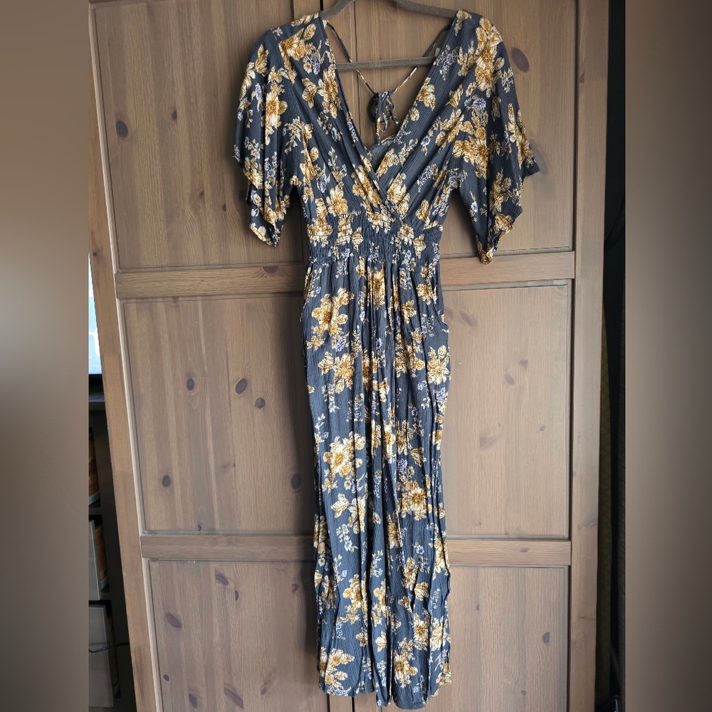 Final Touch Gray and Yellow Floral Maxi Pant Dress with Pockets Size Medium